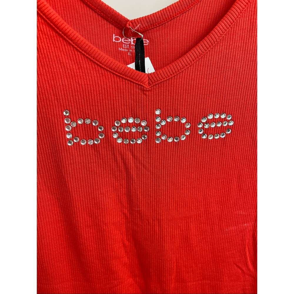 New BEBE Swarovski Crystals Cold Shoulder Red V-Neck Top XL - Picture 2 of 3